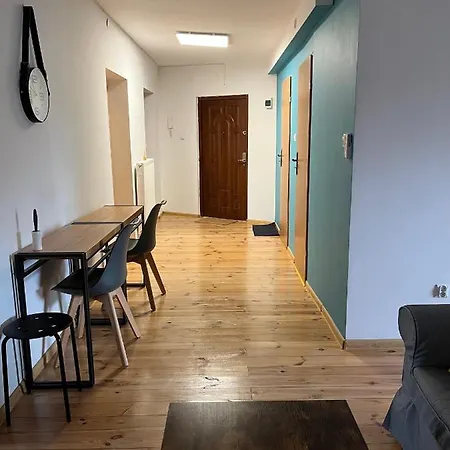Apartament Plaza